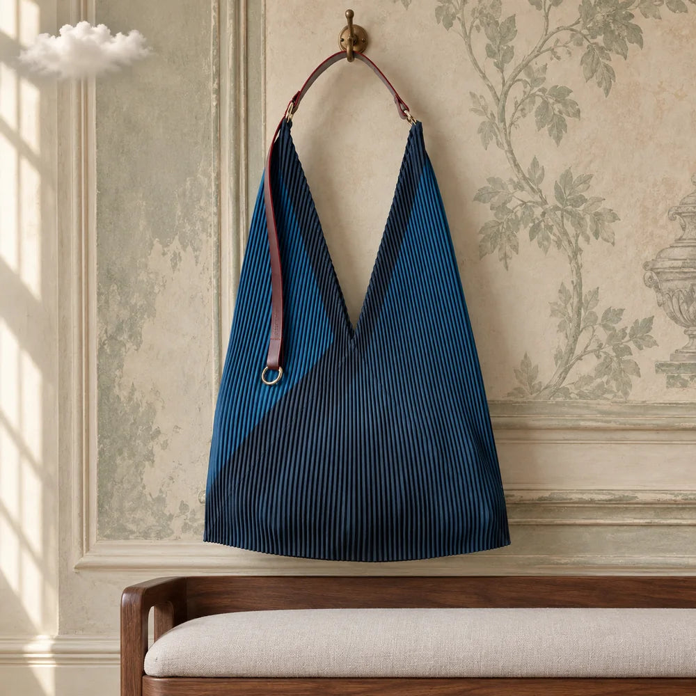 Borsa Zaffiro in tessuto plissettato con manico in pelle