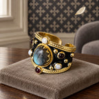 Anello Alhambra con smalto Nero e Labradorite
