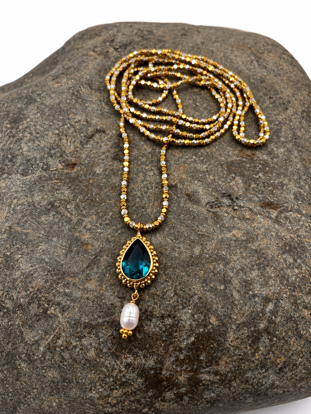 Collana lunga Bisanzio con cristallo blu